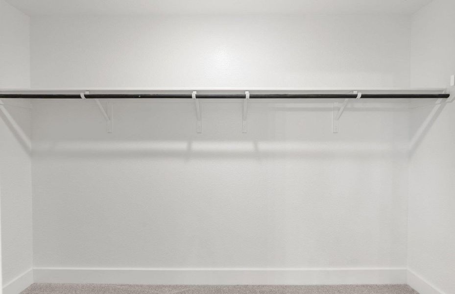 Spacious, unfurnished interior of a new home in Cameron Place, Austin (Image 11).