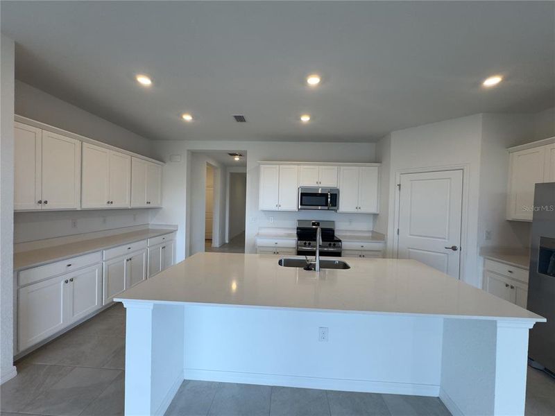 Furnished interior view inside a new home in Rye Ranch: Executive Homes, Parrish (Image 7). Furnished interior view inside a new home in Rye Ranch: Executive Homes, Parrish (Image 7).
