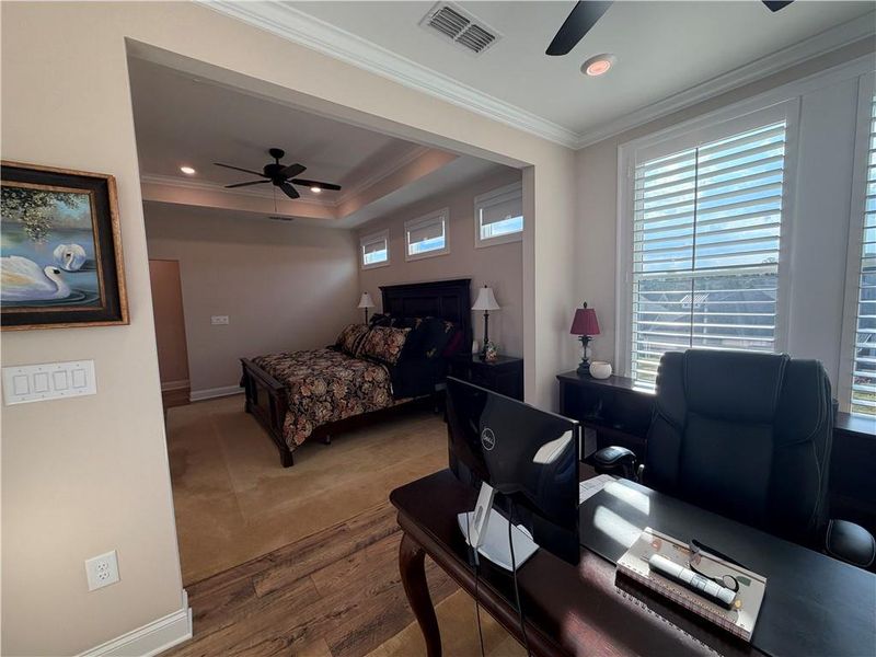 Furnished interior view inside a new home in The Courtyards at Bailey Farms, Dacula (Image 51). Furnished interior view inside a new home in The Courtyards at Bailey Farms, Dacula (Image 51).