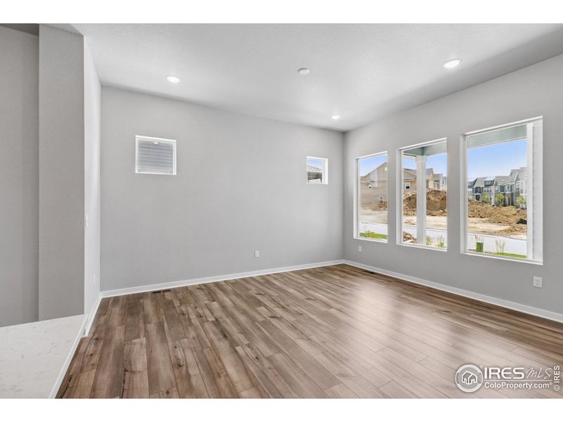 Spacious, unfurnished interior of a new home in Kinston Cottage, Loveland (Image 25).