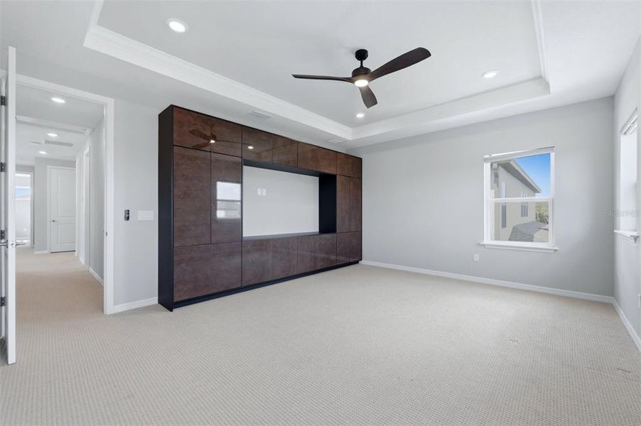 Spacious, unfurnished interior of a new home in , Sarasota (Image 25). Spacious, unfurnished interior of a new home in , Sarasota (Image 25).