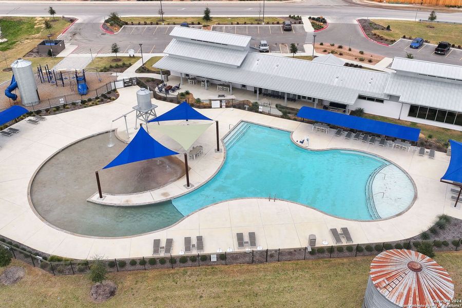 Community amenities in Silos: Cottage, San Antonio (Image 20). Community amenities in Silos: Cottage, San Antonio (Image 20).
