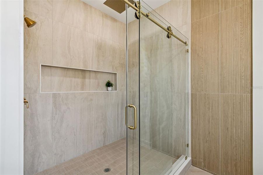 Close-up of interior finishes inside a home in , Tampa (Image 20).