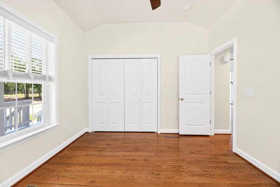Spacious, unfurnished interior of a new home in , Elloree (Image 31).