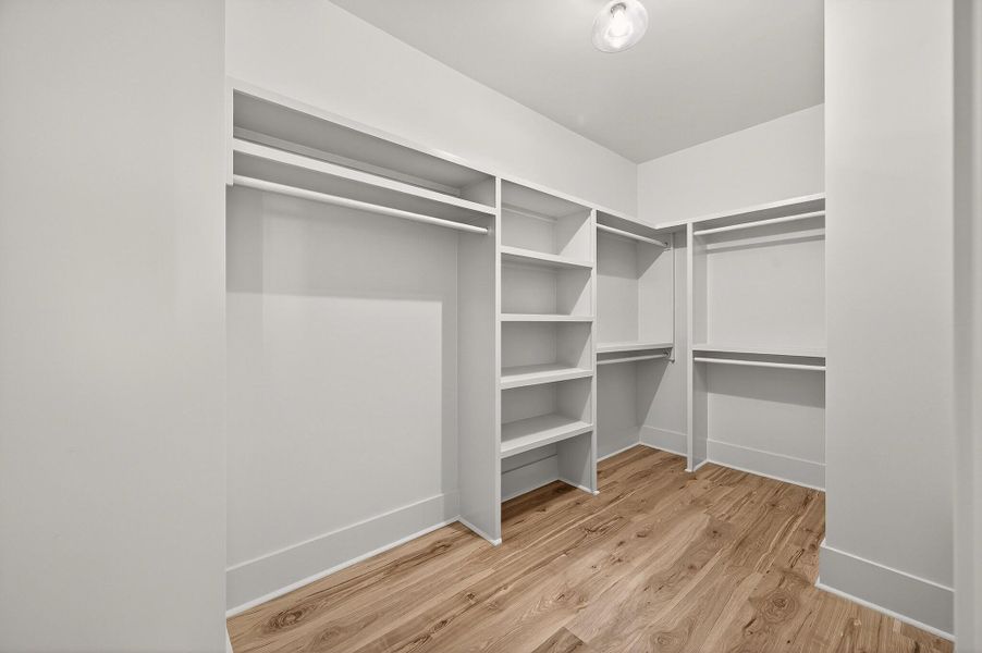 Spacious, unfurnished interior of a new home in , Mount Pleasant (Image 21).