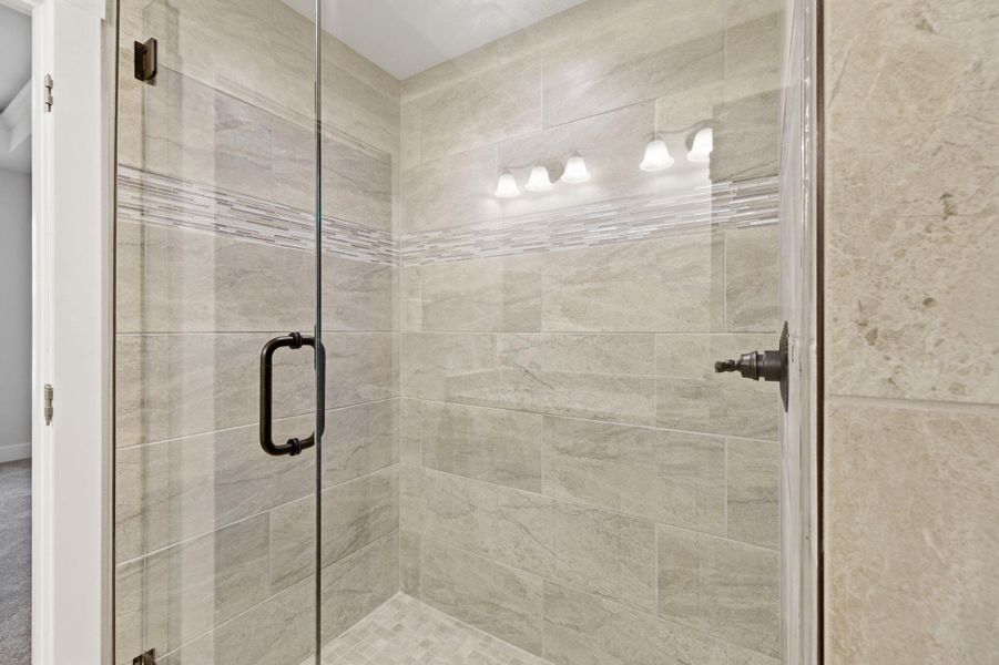 Close-up of interior finishes inside a home in Las Palomas Country Club Estates, La Vernia (Image 7).