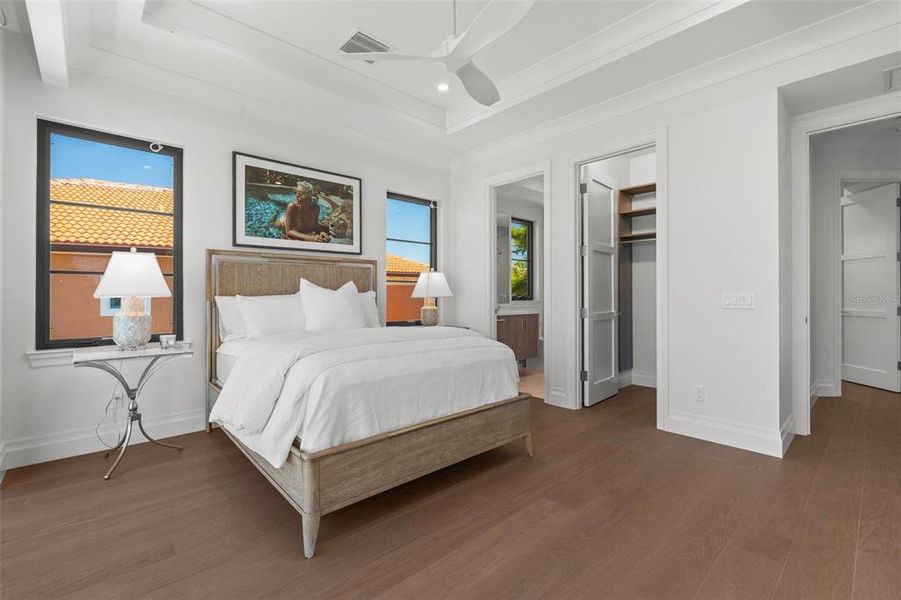 Furnished interior view inside a new home in , Sarasota (Image 40).