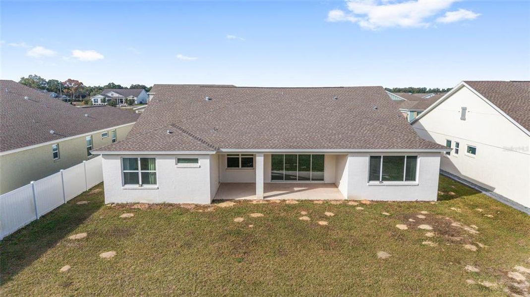 Exterior details and patio area of a home in Calesa Township, Ocala (Image 43).