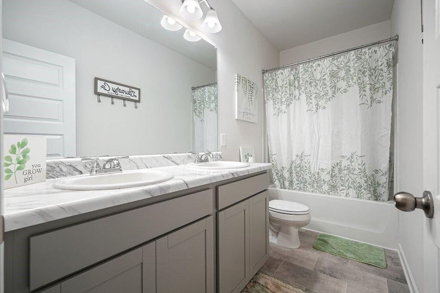 Furnished interior view inside a new home in , Adairsville (Image 34).