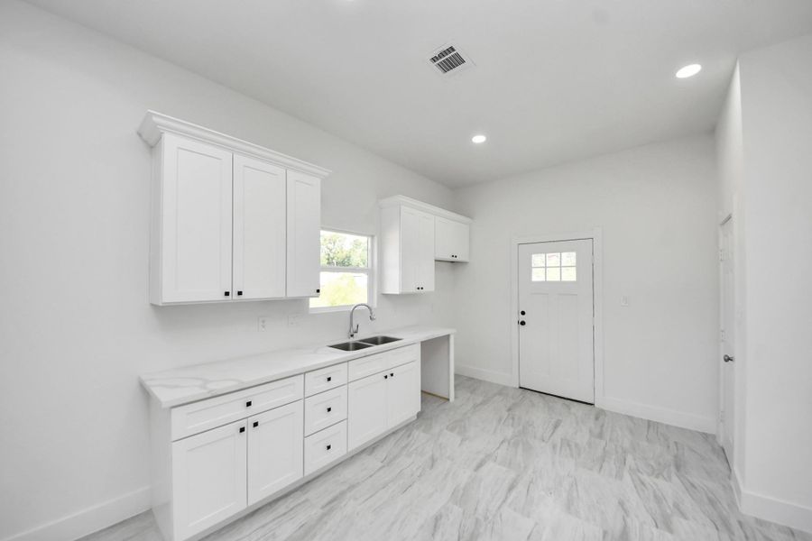 Image 23 of a home in .