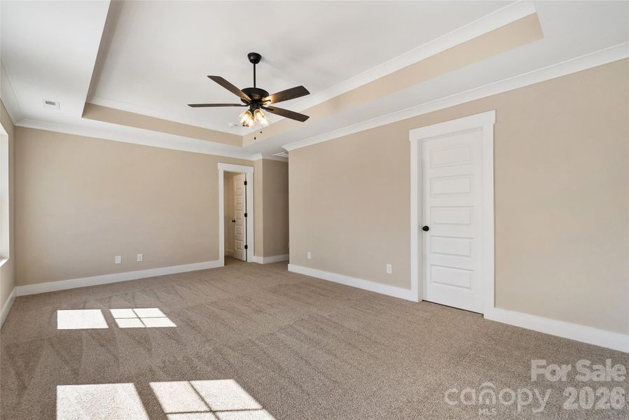 Spacious, unfurnished interior of a new home in , Stanfield (Image 31).