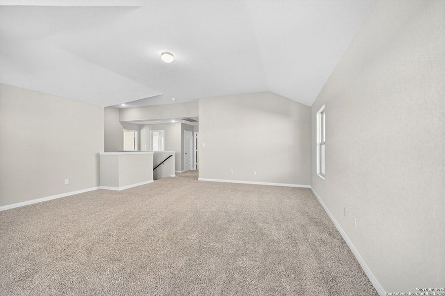 Spacious, unfurnished interior of a new home in Paloma Park, Converse (Image 18). Spacious, unfurnished interior of a new home in Paloma Park, Converse (Image 18).