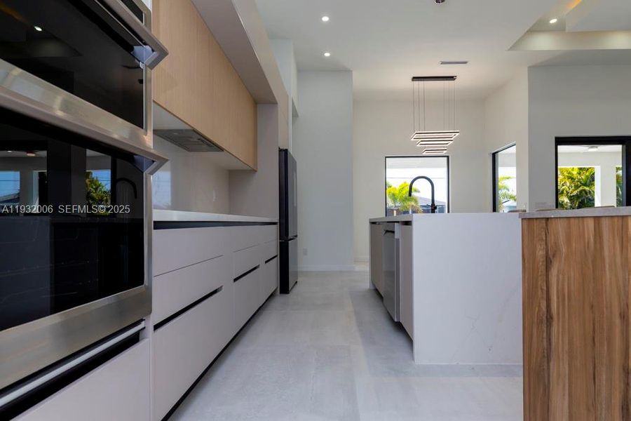 Furnished interior view inside a new home in , Cape Coral (Image 54).