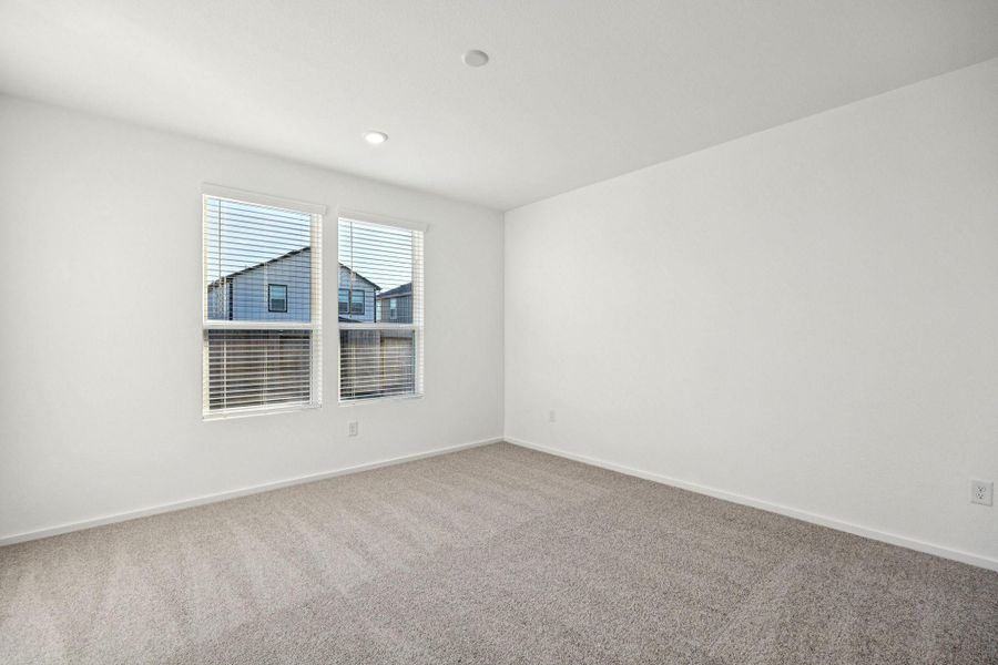 Spacious, unfurnished interior of a new home in Decker Farms, Magnolia (Image 11).