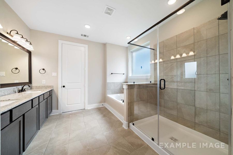 Representative furnished interior of a home built from the The Elizabeth by Davidson Homes LLC in Lago Mar, Texas City (Image 18).