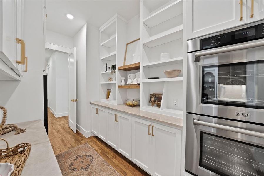 Furnished interior view inside a new home in , Waxahachie (Image 17). Furnished interior view inside a new home in , Waxahachie (Image 17).