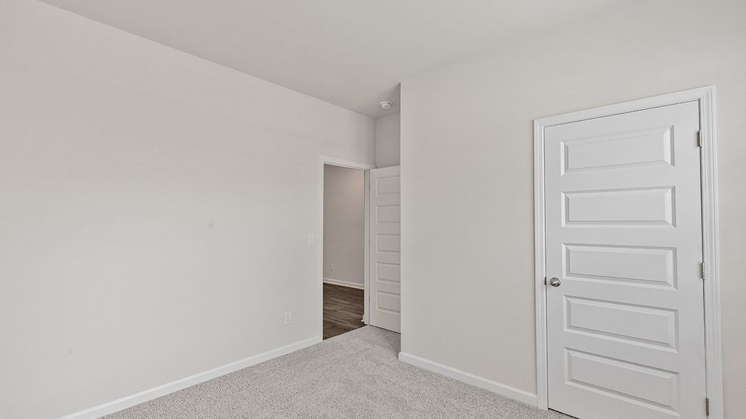 Representative unfurnished interior of a home built from the Celia by D.R. Horton in Teamon Pointe, Griffin (Image 24).