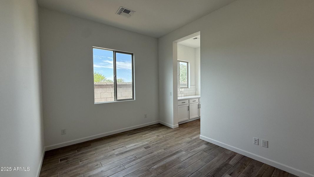 013 - Dining Room 013 - Dining Room