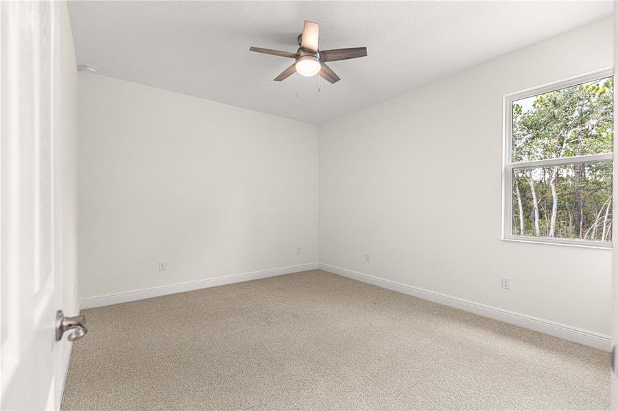 Spacious, unfurnished interior of a new home in , Dunnellon (Image 52).