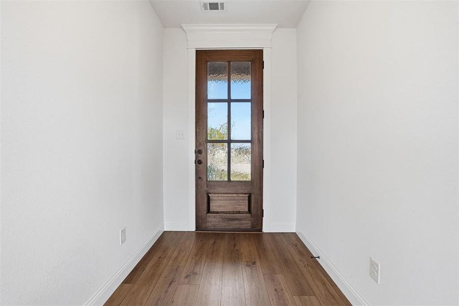 Spacious, unfurnished interior of a new home in Wildcat Ridge, Godley (Image 37). Spacious, unfurnished interior of a new home in Wildcat Ridge, Godley (Image 37).