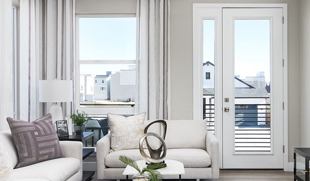 Greenwich-CO-CityscapeAtHaskinsStation living room