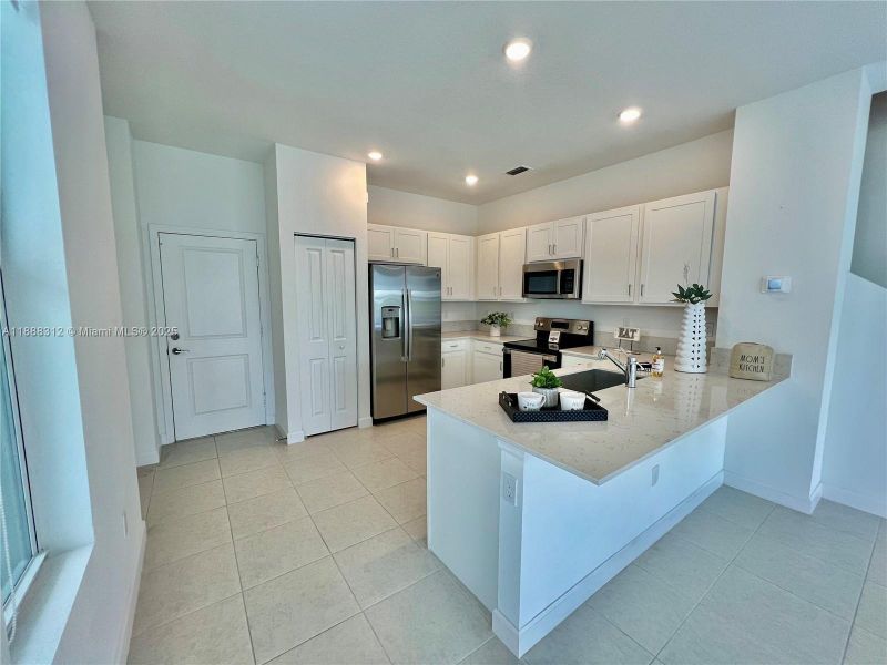 Furnished interior view inside a new home in , Lake Worth (Image 5). Furnished interior view inside a new home in , Lake Worth (Image 5).
