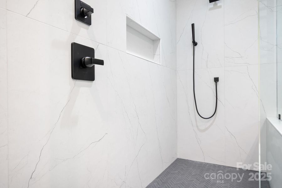 Image 35 of a home in .