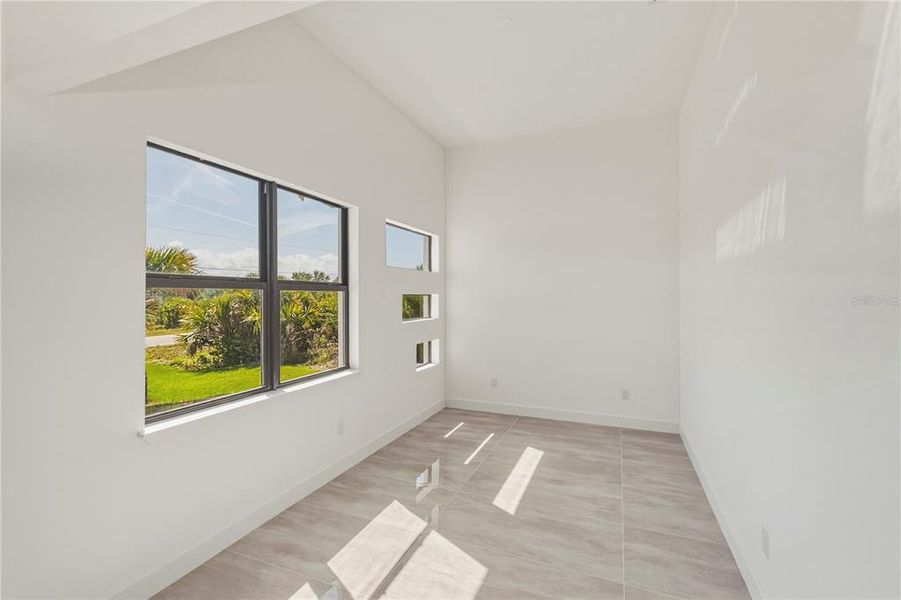 Spacious, unfurnished interior of a new home in , Port Charlotte (Image 65).