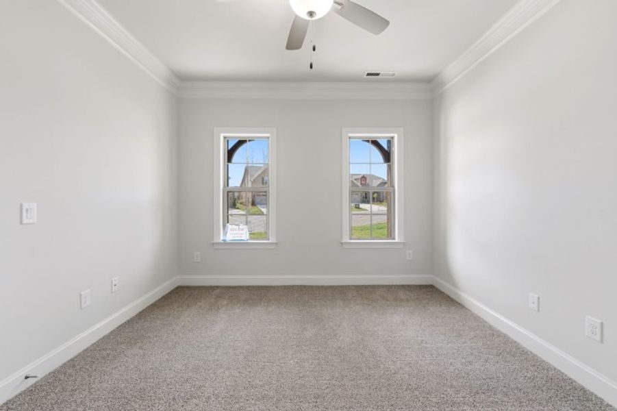 Spacious, unfurnished interior of a new home in Weybridge, Burlington (Image 57).