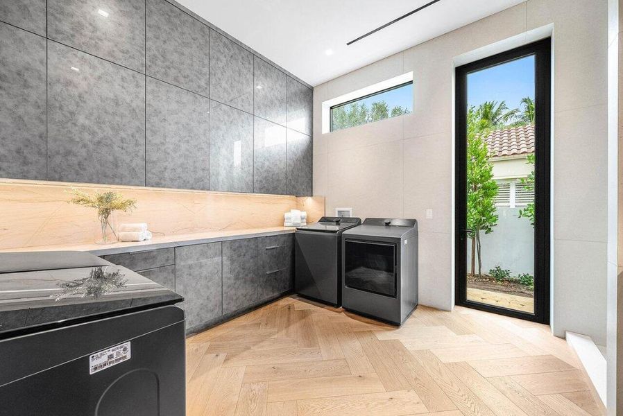 013-126SpinnakerLane-Jupiter-FL-33477-SM