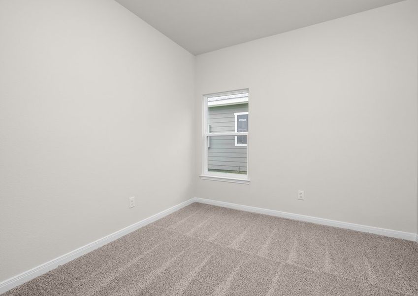 The secondary bedrooms are a perfect space for children's bedrooms or guest rooms. The secondary bedrooms are a perfect space for children's bedrooms or guest rooms.