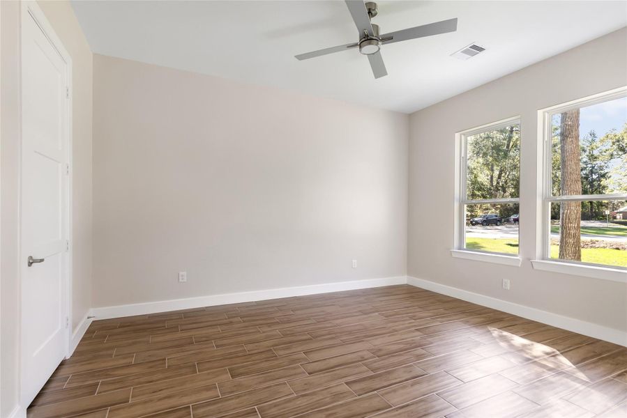 Spacious, unfurnished interior of a new home in , New Caney (Image 27).