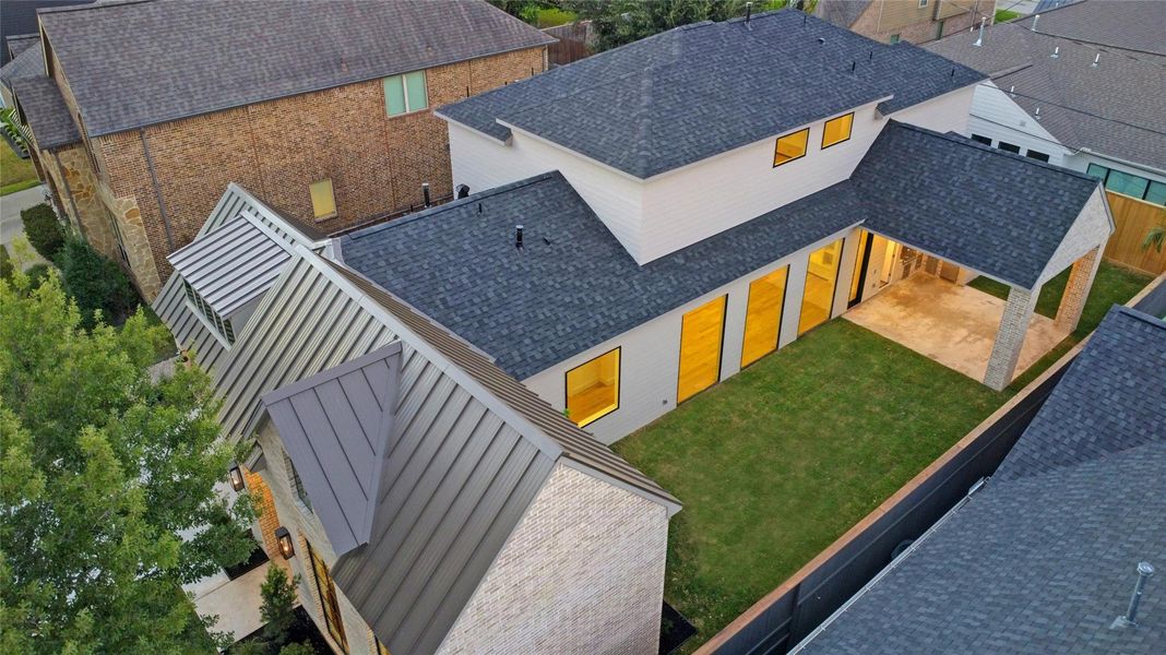 Image 32 of a home in .