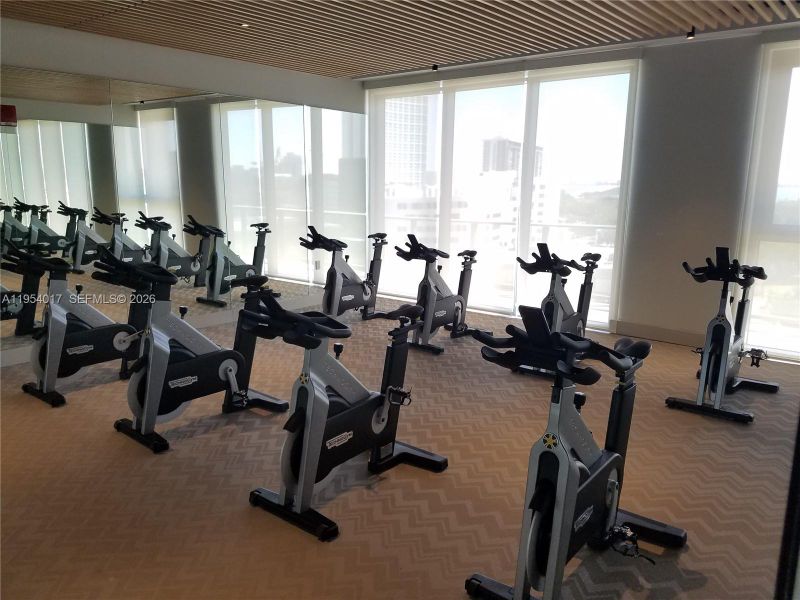 Community amenities in , Miami (Image 27).