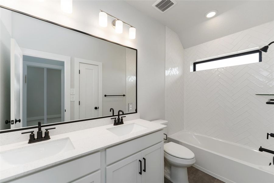 Furnished interior view inside a new home in Elyson, Katy (Image 6). Furnished interior view inside a new home in Elyson, Katy (Image 6).