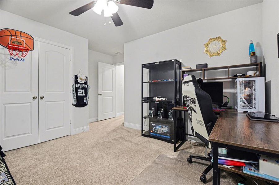 Furnished interior view inside a new home in , Rowlett (Image 21).