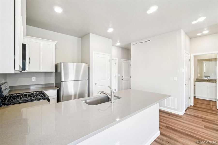 Furnished interior view inside a new home in Wolf Creek Run, Strasburg (Image 5). Furnished interior view inside a new home in Wolf Creek Run, Strasburg (Image 5).