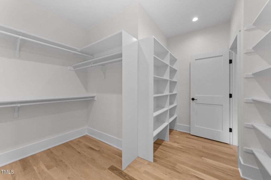 67-web-or-mls-VB4A8980