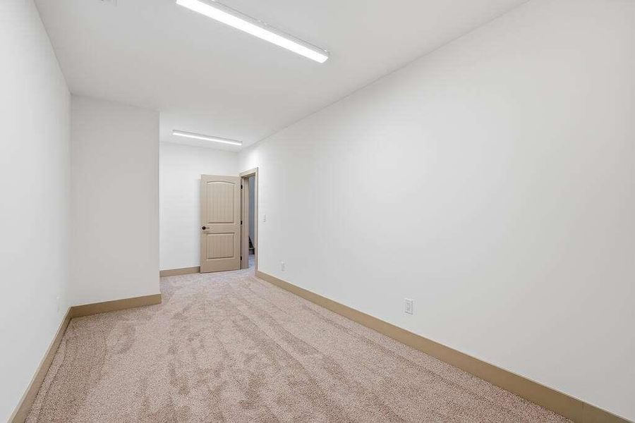 Spacious, unfurnished interior of a new home in , Ellijay (Image 60).