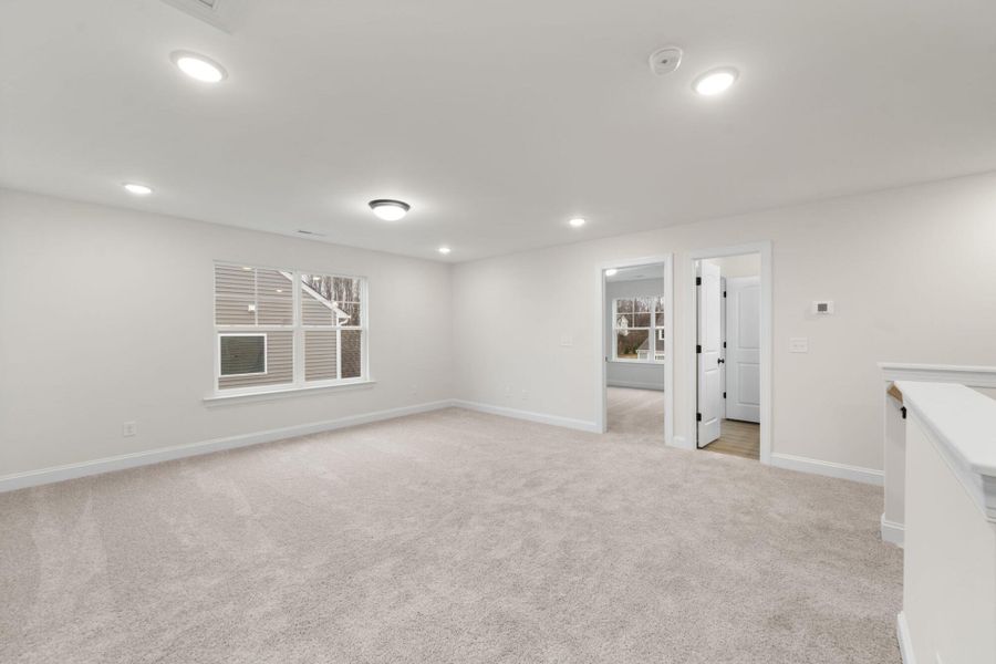 Spacious, unfurnished interior of a new home in Pisgah Park, Kernersville (Image 41).