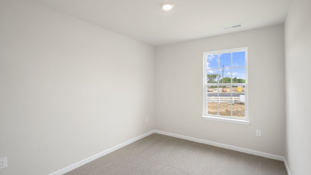 Spacious, unfurnished interior of a new home in Clock Road Townhomes, New Bern (Image 26).
