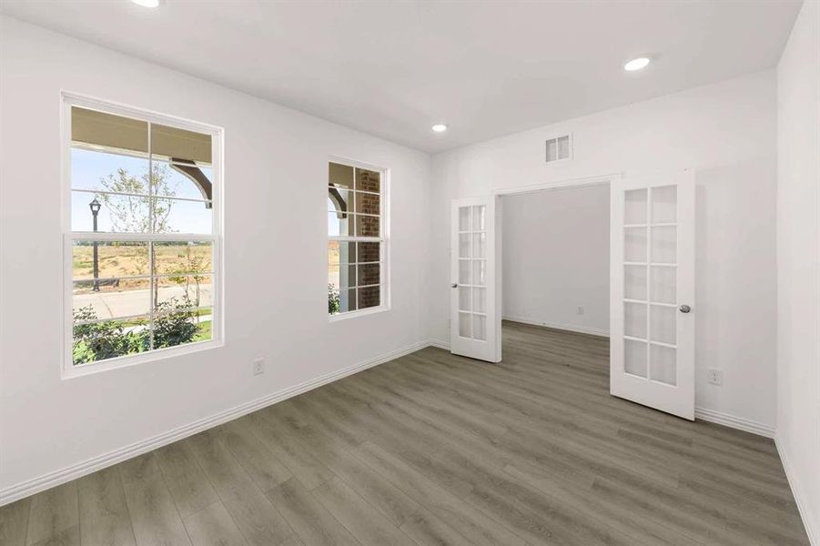 Spacious, unfurnished interior of a new home in Brookshire at Legacy Hills, Celina (Image 21). Spacious, unfurnished interior of a new home in Brookshire at Legacy Hills, Celina (Image 21).