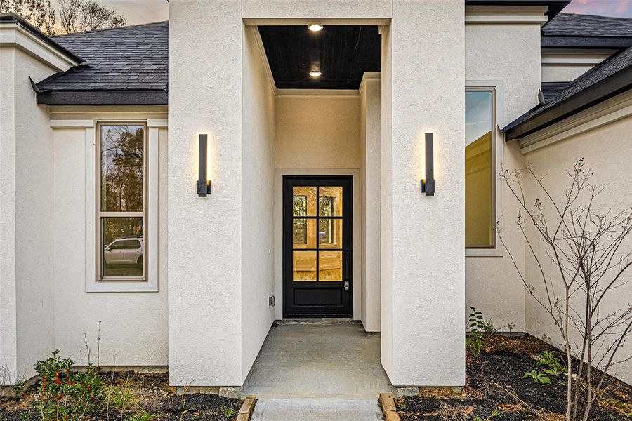 Exterior details and patio area of a home in , Dayton (Image 4).