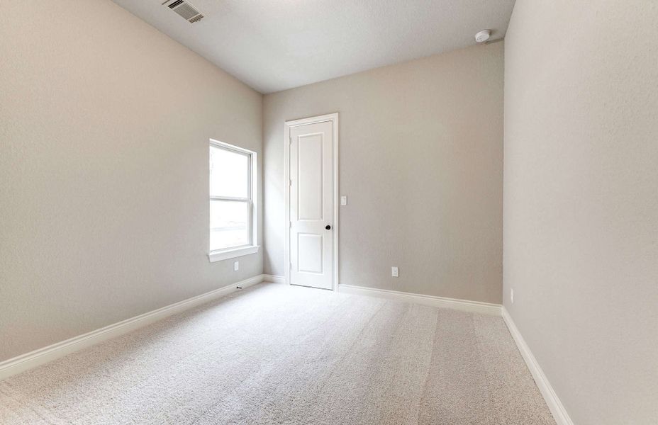 Spacious, unfurnished interior of a new home in Bridgeland 60′, Cypress (Image 37). Spacious, unfurnished interior of a new home in Bridgeland 60′, Cypress (Image 37).