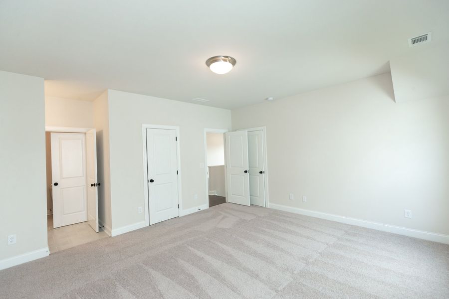 Representative unfurnished interior of a home built from the The Madilyn by The Providence Group in Waterhaven, Cumming (Image 24).