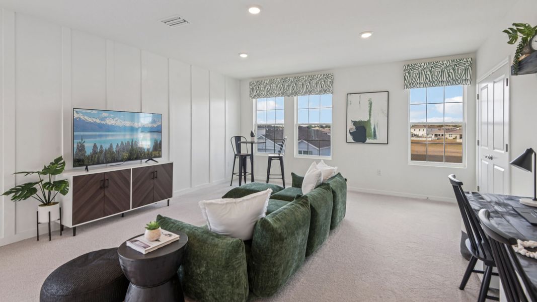 Furnished interior view inside a new home in Tartan Farms at Winding Oaks, Ocala (Image 15).