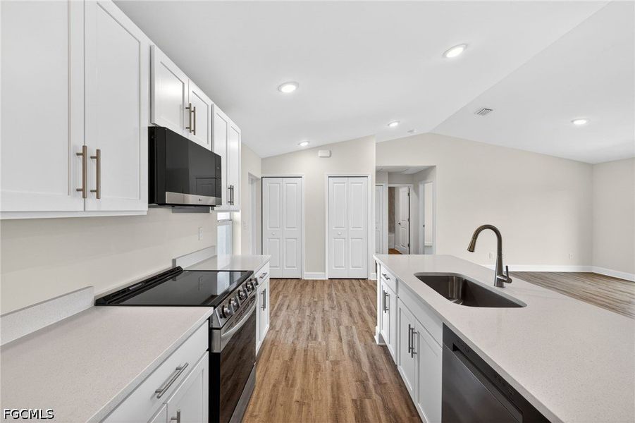 Furnished interior view inside a new home in Cape Coral, Cape Coral (Image 10).