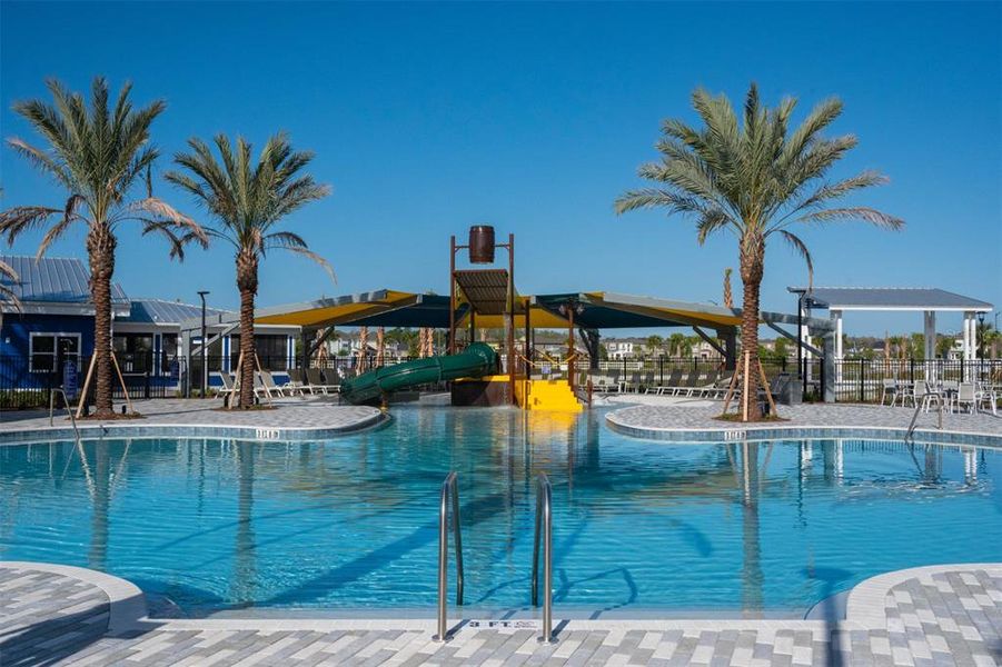 Community amenities in Meridian Parks, Orlando (Image 13).