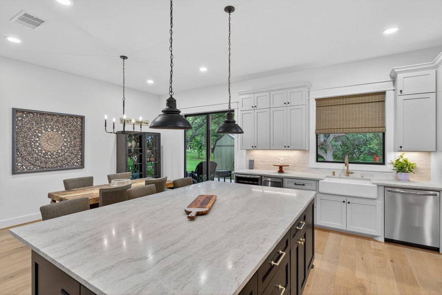 Furnished interior view inside a new home in , Kingsland (Image 10).
