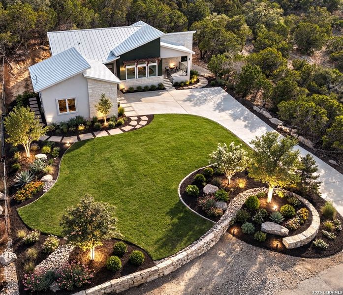 Community amenities in , Canyon Lake (Image 32).